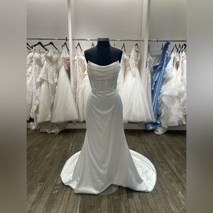 MOONLIGHT Modern Corset Satin with Detachable Overskirt Bridal Dress